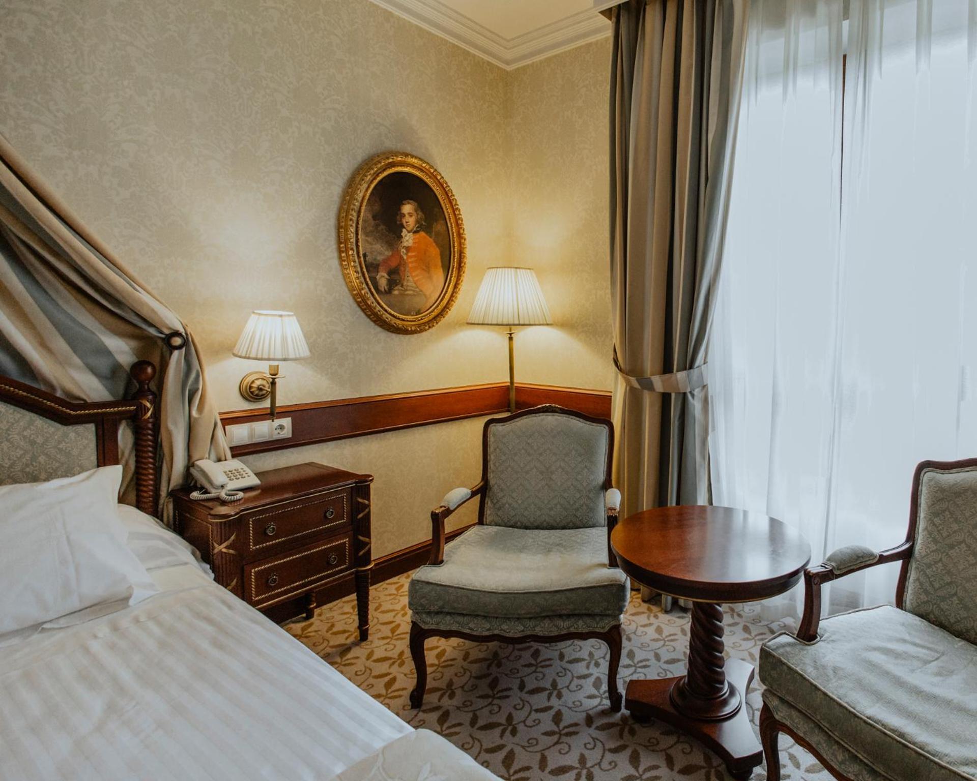 Hotel Candido 4*