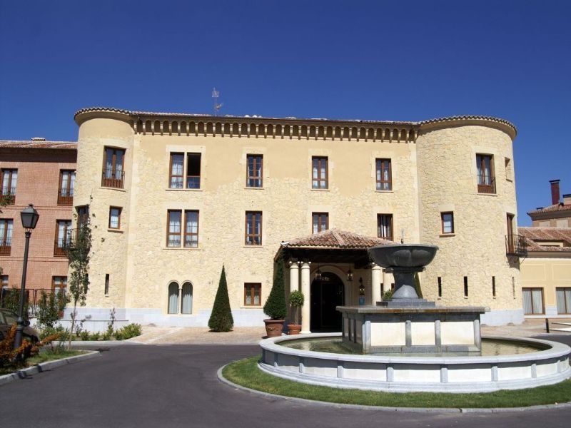 Candido 4*